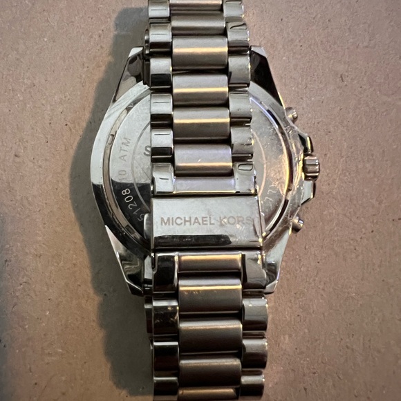 Michael Kors Watch - Picture 3 of 3